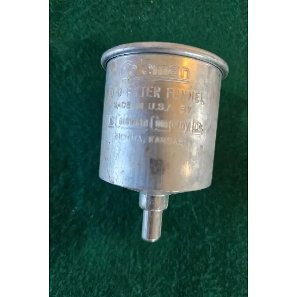 Vintage 1980's Coleman CLX adj model 290 double mantle gas lantern